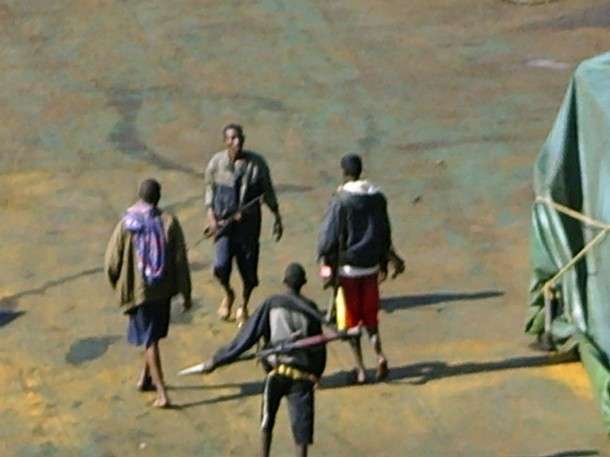 Китайські моряки проти сомалійських піратів (6 фото)