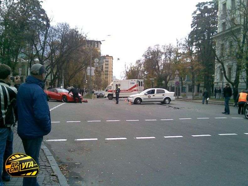 Аварія в Києві (14 фото)