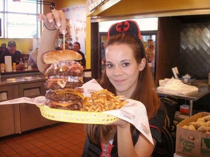 Heart Attack Grill (7 фото)