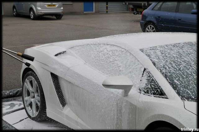 Як по-справжньому помити Lamborghini Gallardo (182 фото)