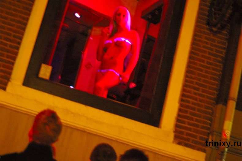 Квартал червоних ліхтарів в Амстердамі (40 фото)