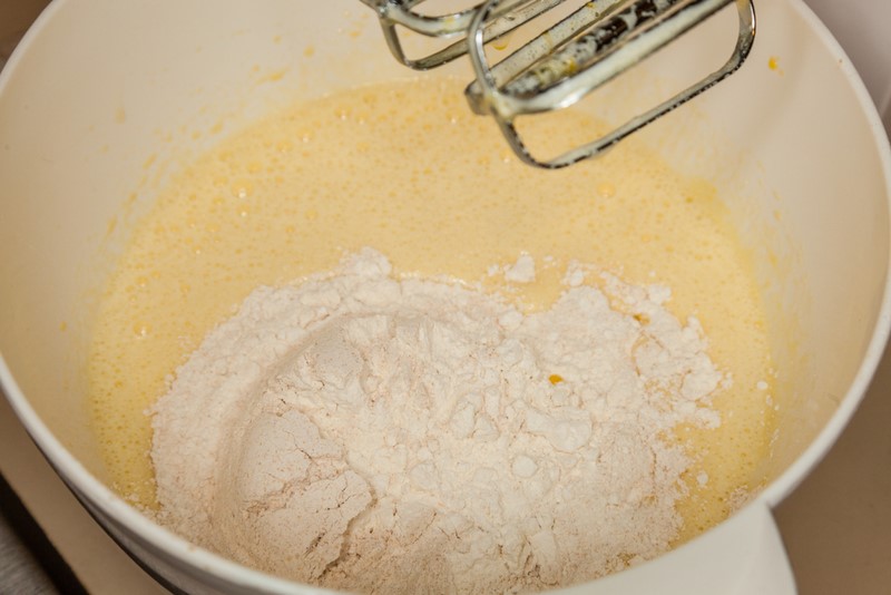 Рецепт низкокалорийного бисквита на кефире кулинария