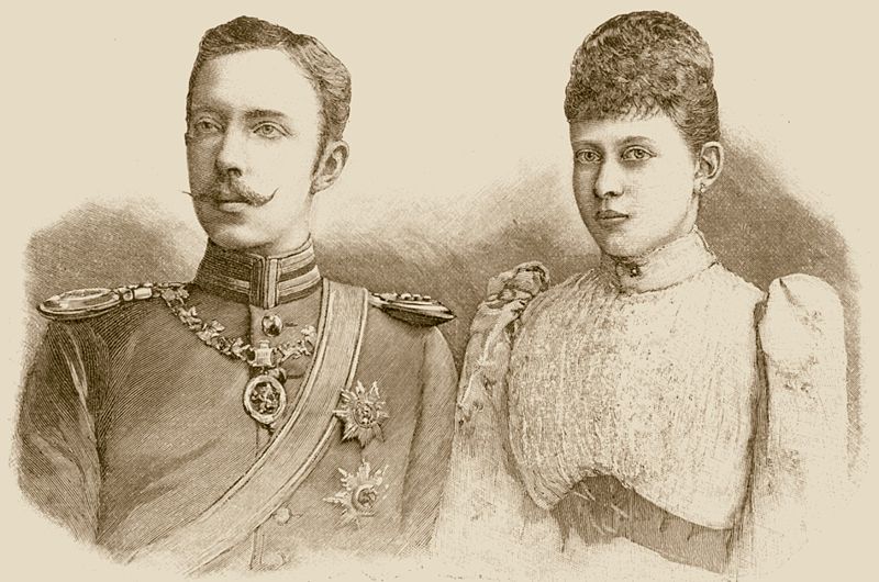 Несколько фото несостоявшихся монархов на территории Пост-Российской империи. история