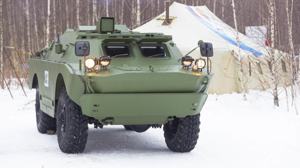 На 23 февраля: стоит ли покупать БРДМ-2 за 850 тысяч рублей автомобиль дня