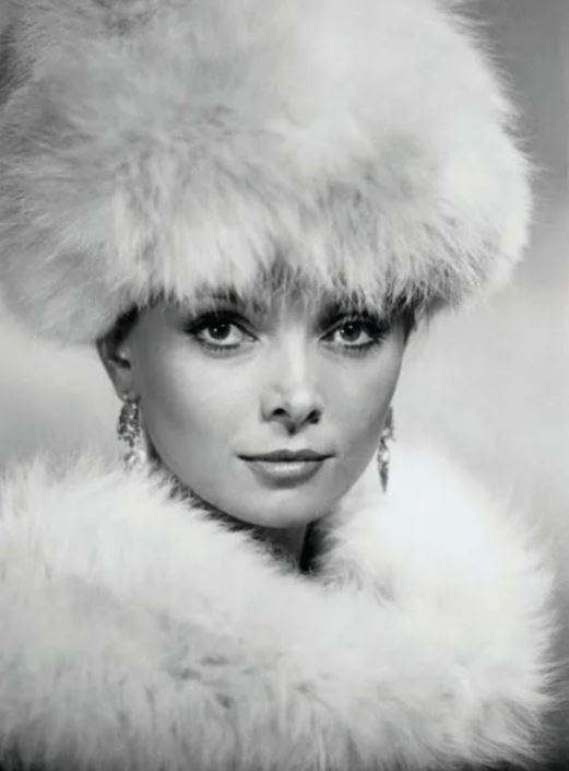 Поразительная красота - 10 кинокрасавиц СССР, которые могли стать суперзвездами, но что-то пошло не так актрисы